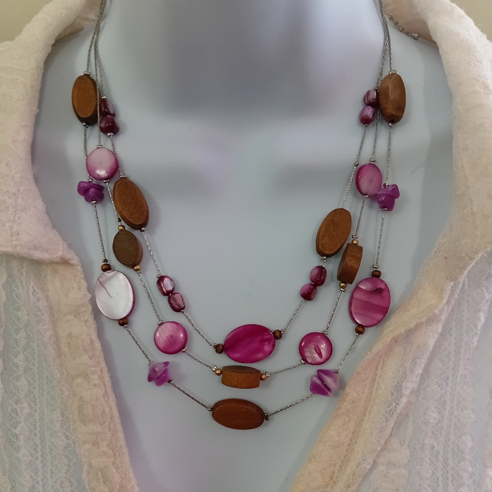 Chic Pink and Brown Beaded Necklace